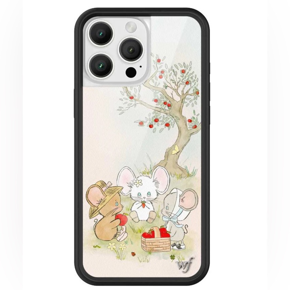 Wildflower case - mice friends (standard iPhone 13)